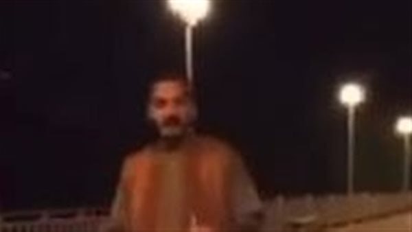 كشف عن دوافعه.. المصري مدنس القرآن في روسيا يعترف بجريمته | فيديو