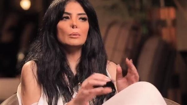 قالي مفيش عمليات تاني.. حورية فرغلي تكشف تفاصيل حالتها الصحية بعد عملية استئصال الرحم