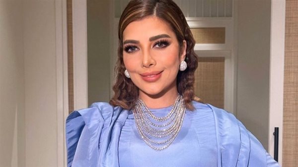 فستان غريب.. إطلالة أصالة في المغرب تثير الجدل | شاهد