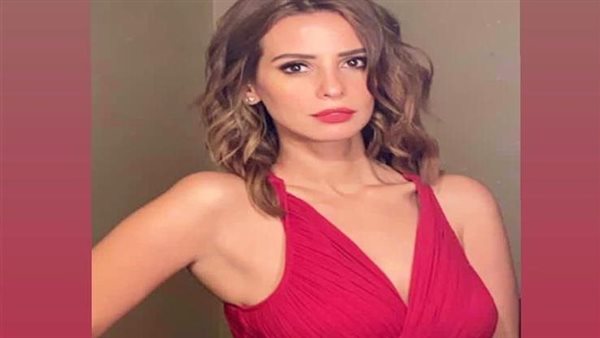 النور قطع وجاري عملي حاجة مقرفة.. اعترافات جريئة لـ إيمان العاصي عن واقعة التحرش بها | فيديو