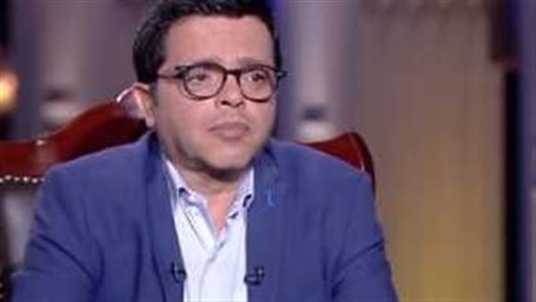 بعد اتهامه بتعاطي المخدرات.. رد ناري من محمد هنيدي على مخرج شهير | فيديو