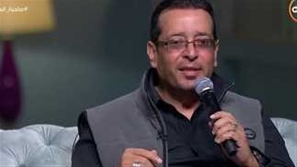 داري رموشك.. هل فقد الفنان علاء عبد الخالق بصره قبل وفاته؟