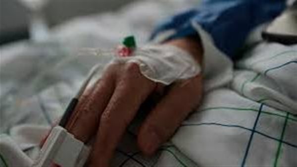 عمرو أديب يكشف تفاصيل ظهور مرض غريب في قنا وإصابة 200 شخص | فيديو