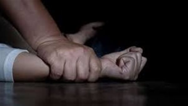 أبويا اعتدى عليا جنسيًا.. كيف قتلت طفلة والدها داخل غرفته بالجيزة؟