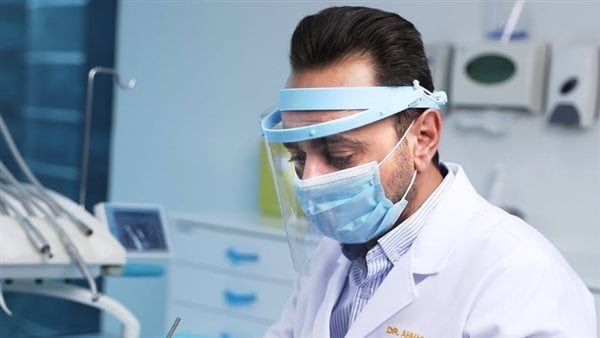 استخدام غاز الضحك وحبس الطبيب.. قصة أغرب حالة في طب الأسنان