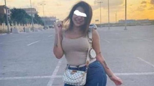 رقص وإغراء بدون بنطلون.. تحرك عاجل ضد فتاة الغزال القتال بسوهاج