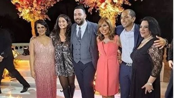 أم العريس.. من هي أماني سوكا زوجة عمرو أديب قبل لميس الحديدي؟