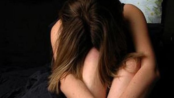 هجم عليا ولمس جسمي.. تفاصيل مثيرة في اتهام نجل شيف شهير بهتك عرض فتاة 