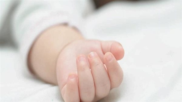 موتوا ابني يا بيه.. مأساة أب فقد رضيعه داخل مستشفى في بولاق أبو العلا