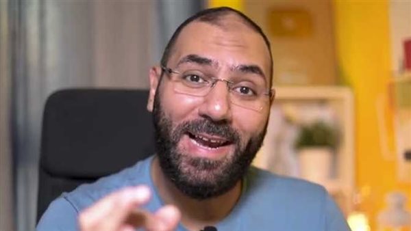 لديه 5 مليون متابع والأوقاف نفت صلتها به.. من هو أمير منير صاحب دعوة «عمرة البدل»؟