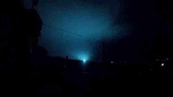 انكسار واحتكاك.. سر الوميض الأزرق الغامض في سماء المغرب وقت وقوع الزلزال | فيديو