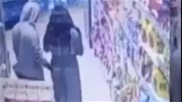 قرار عاجل من النيابة.. تفاصيل مثيرة في التحرش بسيدة داخل سوبر ماركت