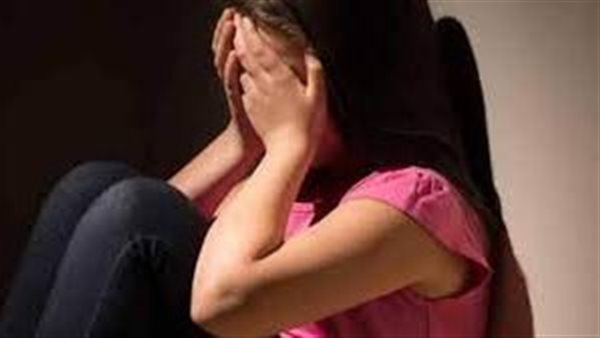 تاجروا بالصغيرات تحت زيف الزواج.. أقوال مثيرة لمفتش الآداب في قضية بيع والد ابنته