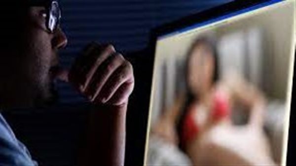 اعترافات مثيرة لضحية لعبة بابجي: طلب يشوف جسمي وعايزني في بيته ومعاه فيديوهاتي