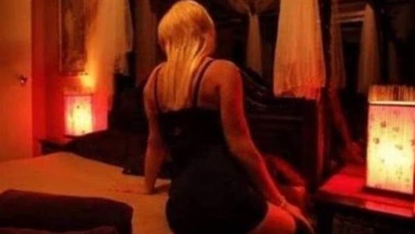 تعالى عشان نخلص.. أماني خدرت زوجها واتصلت بعشيقها لإقامة ليلة حمراء فرحا