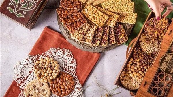 بها سموم قاتلة.. طبيب شهير يحذر من حلاوة المولد