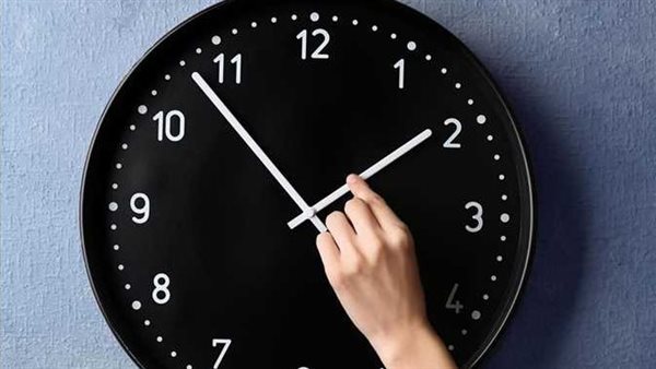 مع اقتراب العام الدراسي الجديد 2023.. موعد انتهاء تطبيق التوقيت الصيفي