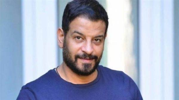 بنت أبويا.. فيديو مؤثر لابنة الفنان أشرف مصيلحي في رثاء والدها | شاهد