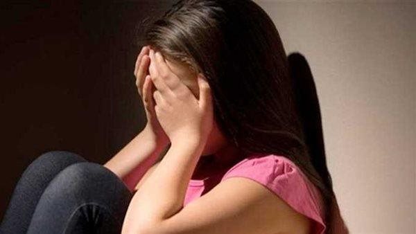 أصابها بنزيف فى المخ والبطن.. اعترافات صادمة للمتهم بتعذيب ابنته بالدقهلية