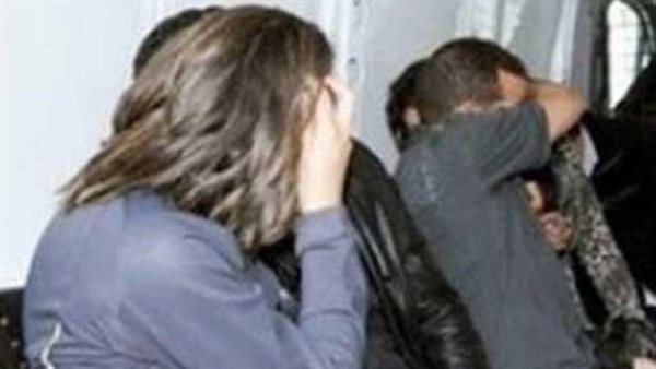 سيدتان ورجل وملابس داخلية.. تفاصيل مثيرة في سقوط فتيات المتعة الحرام بشقة الدعارة بالمنصورة