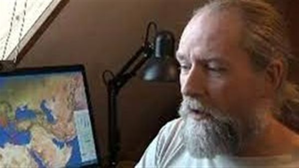 ذروة الهزات الأرضية بقوة 7 ريختر.. العالم الهولندي يحذر من 3 أيام خلال أكتوبر | فيديو