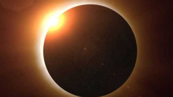 الأخير خلال 2023.. السماء على موعد مع كسوف حلقي للشمس في هذا الموعد