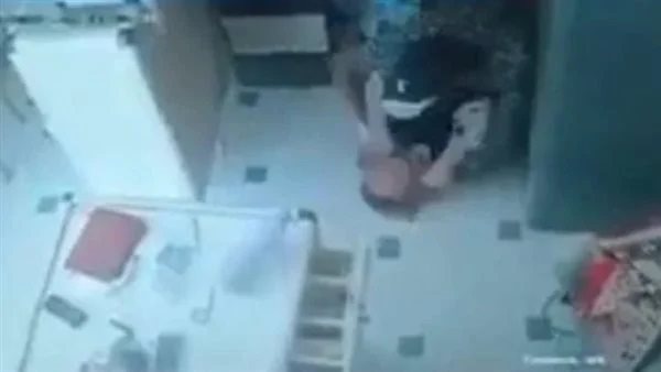 بعد إحالته للمحاكمة.. اعترافات مفاجئة من عنتيل مدينة نصر عن فيديوهات الصيدلية