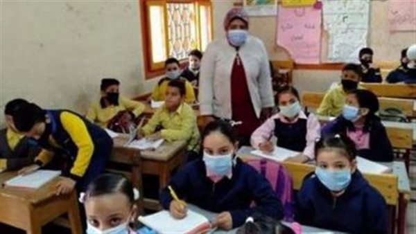  الحكومة تحسم الجدل.. هل تم إلغاء نظام الاختبارات الشهرية لطلاب مراحل النقل في المدارس؟