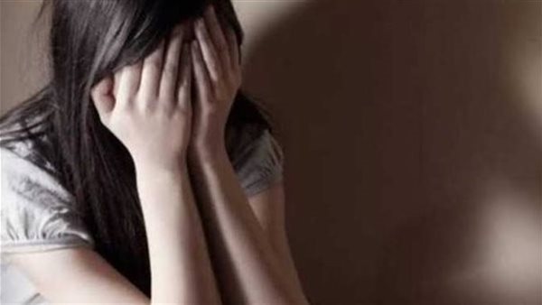الأم اكتشفت الكارثة.. طبلية عشماوي تنتظر المتهم بهتك عرض ابنته في الإسكندرية