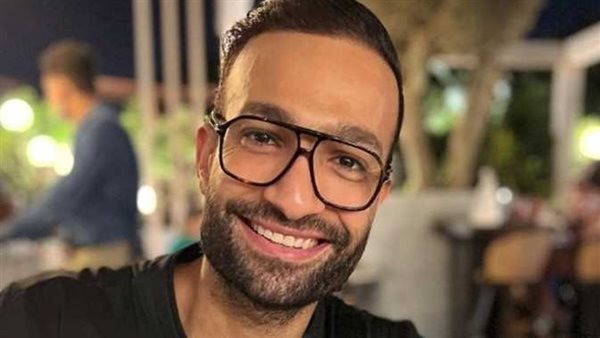 طول ما شمس الدنيا طالعة بنورها جايبة أمل كبير.. تفاصيل رحلة معاناة شريف شاكر مع المرض | شاهد