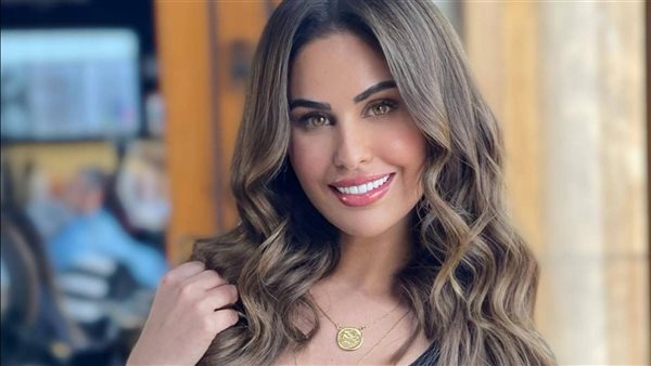 بالحجاب.. مي سليم تثير الجدل في أحدث ظهور | شاهد