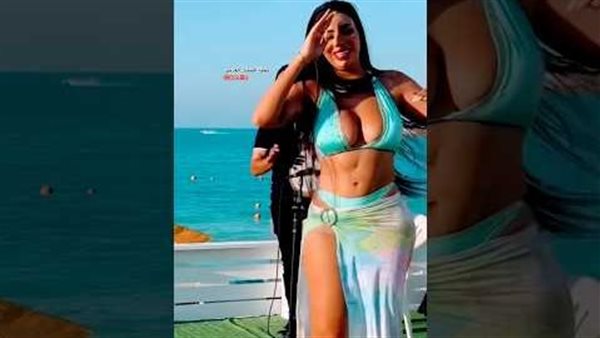 بدلة رقص ومقاطع مخلة بالآداب.. قرار جديد من النيابة ضد الراقصة حورية