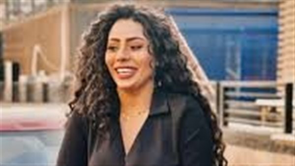 من حفلات الساحل الشرير للبورش.. القصة الكاملة لأزمة الراقصة حورية بسبب ملابسها الفاضحة