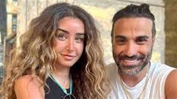 هل فيلم مستر إكس السبب؟..تفاصيل طلاق أحمد فهمي وهنا الزاهد بعد 4 سنوات | فيديو