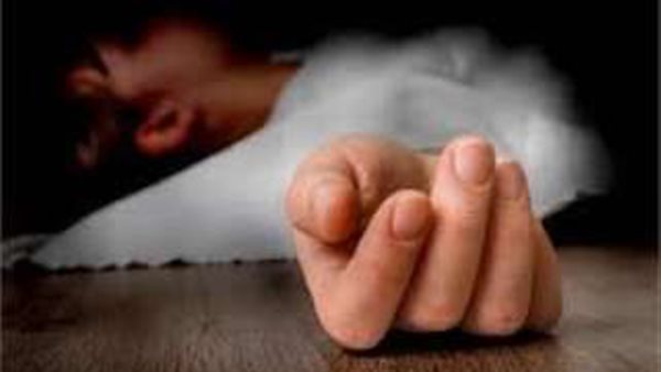 تفاصيل صادمة.. شاب ينهي حياة والدته عربية الجنسية ويصيب شقيقته الأجنبية داخل كمبوند بأكتوبر