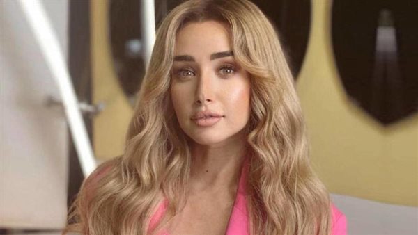 امتنان جميل لربنا..كواليس الظهور الأول لـ هنا الزاهد بعد انفصالها عن أحمد فهمي | فيديو