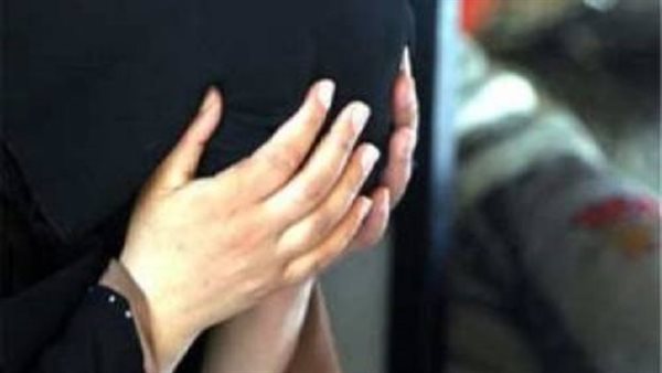 تهديد بالأسلحة وطرد من البيت.. الداخلية تكشف حقيقة ادعاء سيدة كفر الشيخ