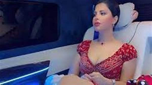 أكلت حمص وقعدت على قهوة بلدي.. تفاصيل زيارة شمس الكويتية للسيد البدوي بطنطا | شاهد