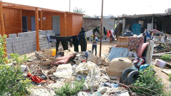 كيف أثرت سيطرة حماس على الحكم في غزة على الأوضاع المعيشية بالقطاع؟