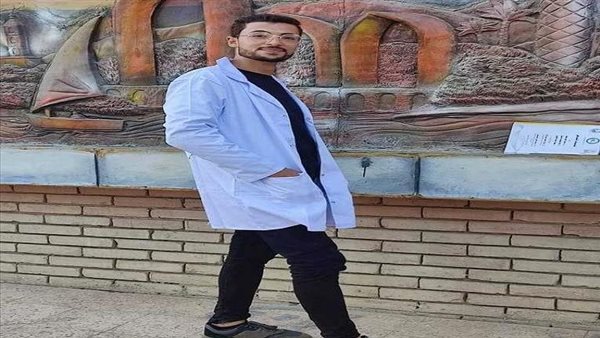 تنبأ بوفاته قبلها بساعات.. مأساة الممرض الشاب في المنيا 