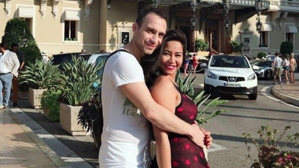 مين اللي غلطان.. مفاجأة جديدة بشأن طلاق شيرين عبد الوهاب وحسام حبيب