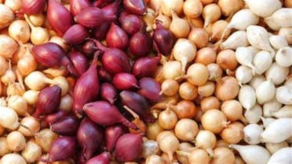 بعد القبض على المحتكرين.. مفاجأة في أسعار السكر والبصل بالأسواق