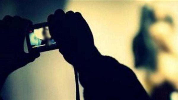 فيديوهات خادشة للحياء.. القبض على تيك توكر شهيرة في أكتوبر