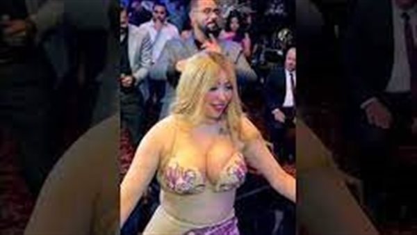 كلاكيت تاني مرة.. بدلة رقص خليعة تقود الراقصة بوسي إلى قبضة الشرطة