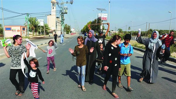 الانضمام لسلطة الضفة.. آمال أهالي غزة بإدارة فلسطينية موحدة تصطدم برغبات حماس