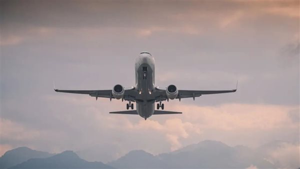 أرادوا السفر عبر الزمن.. مصير صادم لركاب طائرة جوية أمريكية بداية 2024 