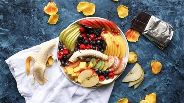 تقي من أمراض القلب والسكتة الدماغية.. 4 فواكه تفتت الكوليسترول الضار