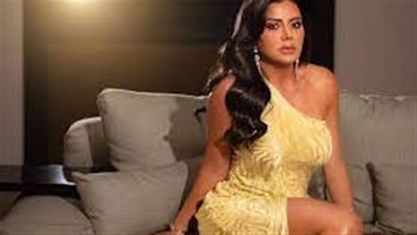 أجرت عملية جراحية.. تفاصيل الحالة الصحية لـ رانيا يوسف وهذا رأيها في المساكنة