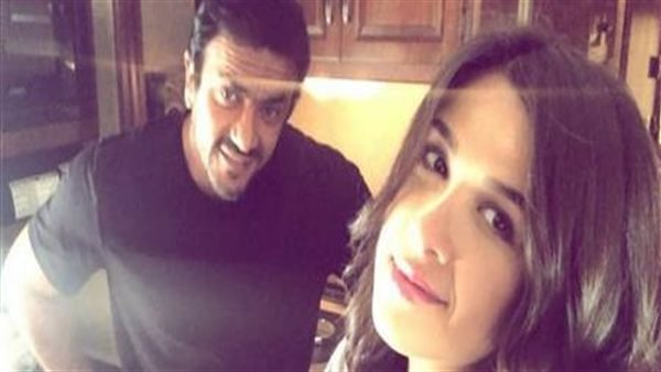 أصلي لهما.. تعليق ناري من ليلى عبد اللطيف عن أحمد العوضى وياسمين عبدالعزيز | شاهد