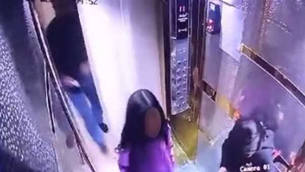 الأب خدرهما.. ماذا قال الطب الشرعي في واقعة خطف طفلتي الأسانسير بمدينة نصر؟